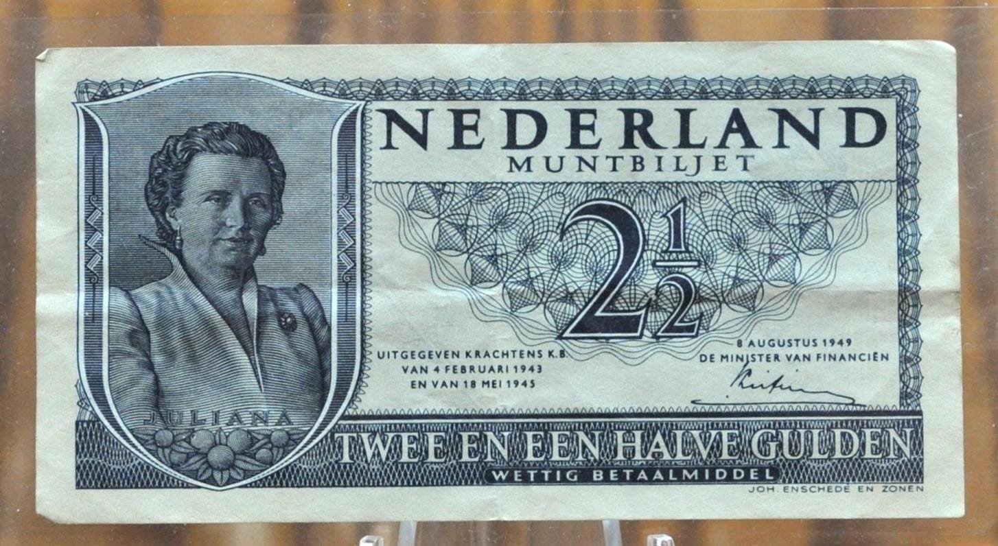 1949 Netherlands 2 1/2 Gulden Banknote - 1949 Muntbiljet Issue - Juliana Portrait Issue - 1949 Netherlands Two and a Half Gulden Note - P#73