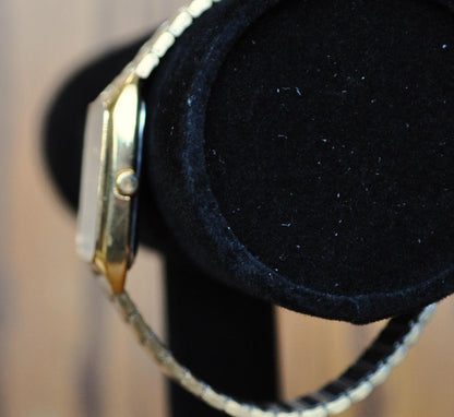 Vintage Armitron Gold-Toned Diamond Quartz Tank Watch - Unisex Vintage Watch - 20/2118A Model - Armitron Diamond Gold Watch - Does Not Work