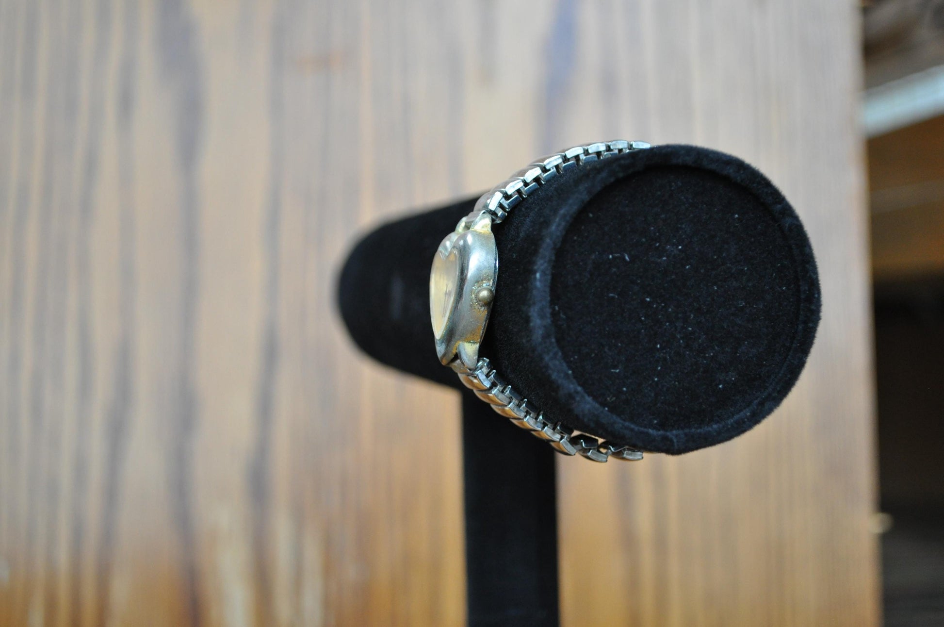 Antique Sarah Coventry Ladies Heart Quartz Watch - Vintage Quartz Ladies Heart Watch - Not Working