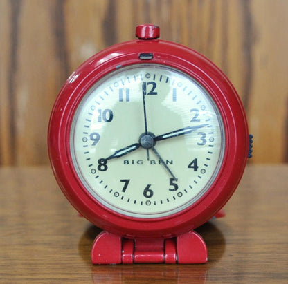 Vintage Big Ben Westclox Red Compact Travel Alarm Clock - Working, New Battery - Big Ben Travel Clasp Super Cool Vintage Alarm Clock!