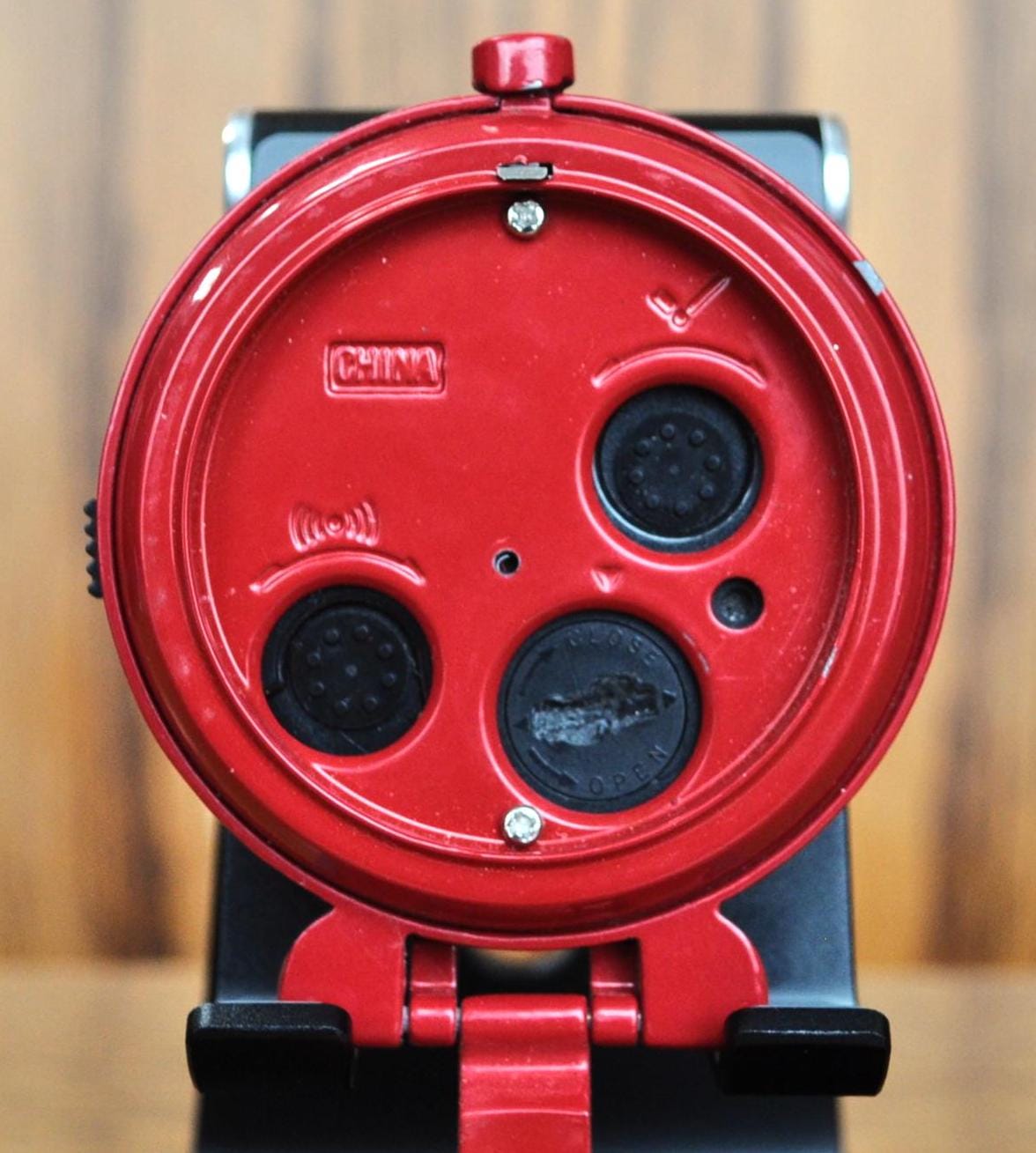 Vintage Big Ben Westclox Red Compact Travel Alarm Clock - Working, New Battery - Big Ben Travel Clasp Super Cool Vintage Alarm Clock!