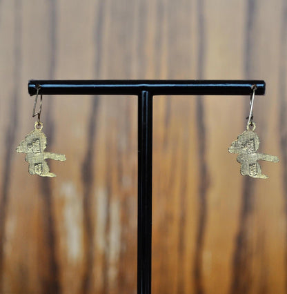 Vintage Aviva Peanuts Gold Tone Enamel Snooky Ski Earrings - United Features - Stunning Skiing Snoopy Aviva Enamel Dangle Earrings