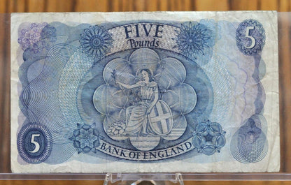 1963-66 Bank of England 5 Pound Note - J. Q. Hollom Signature - Very Fine (VF) - Queen Elizabeth II - 1963 Five Pound British Note - P#375a