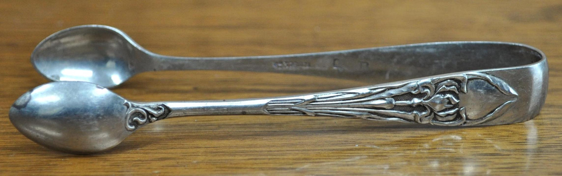 Vintage EPNS Silver Plated Floral Design Victorian Sugar Tongs - Antique Victorian Spoon Shaped Electroplated Floral Sugar Tongs