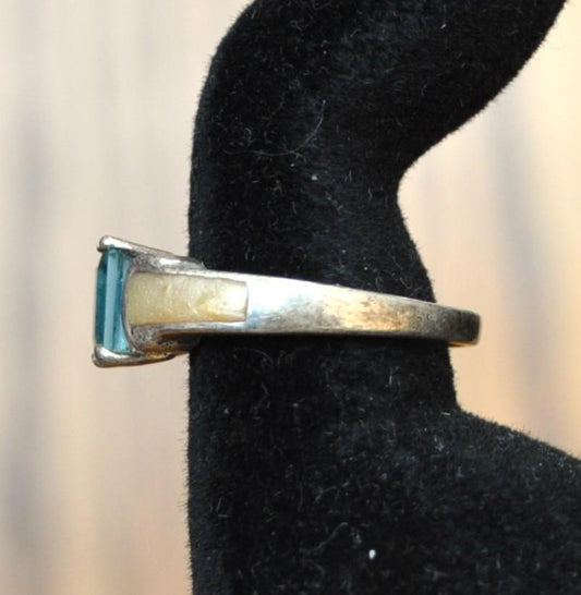Vintage Avon Sterling Silver 925 Blue Topaz Enamel Ring - Size 7 - Avon Sterling - Unique Avon 925 Blue Topaz Emerald Cut Classic Ring