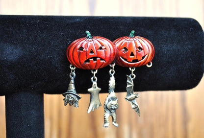 Awesome Pin! - JJ Jonette Halloween Pumpkin Pin - JJ Jewelry - Missing One Charm