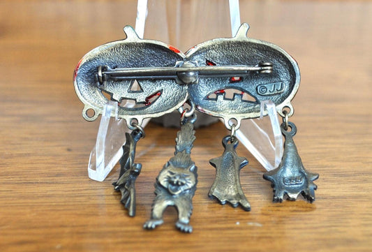 Awesome Pin! - JJ Jonette Halloween Pumpkin Pin - JJ Jewelry - Missing One Charm