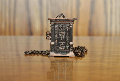 Extremely Rare Narnia Wardrobe Opening Locket Pendent - Narnia Wardrobe Locket - Intricately Carved Narnia Wardrobe Locket