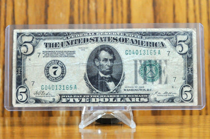 1928 5 Dollar Federal Reserve Numeral Note - Very Fine (VF) - Chicago (7) Issue - Redeemable In Gold - 1928 Five Dollar Bill- Fr#1950-G