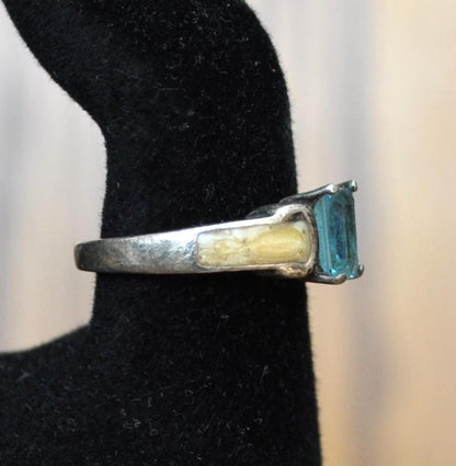 Vintage Avon Sterling Silver 925 Blue Topaz Enamel Ring - Size 7 - Avon Sterling - Unique Avon 925 Blue Topaz Emerald Cut Classic Ring