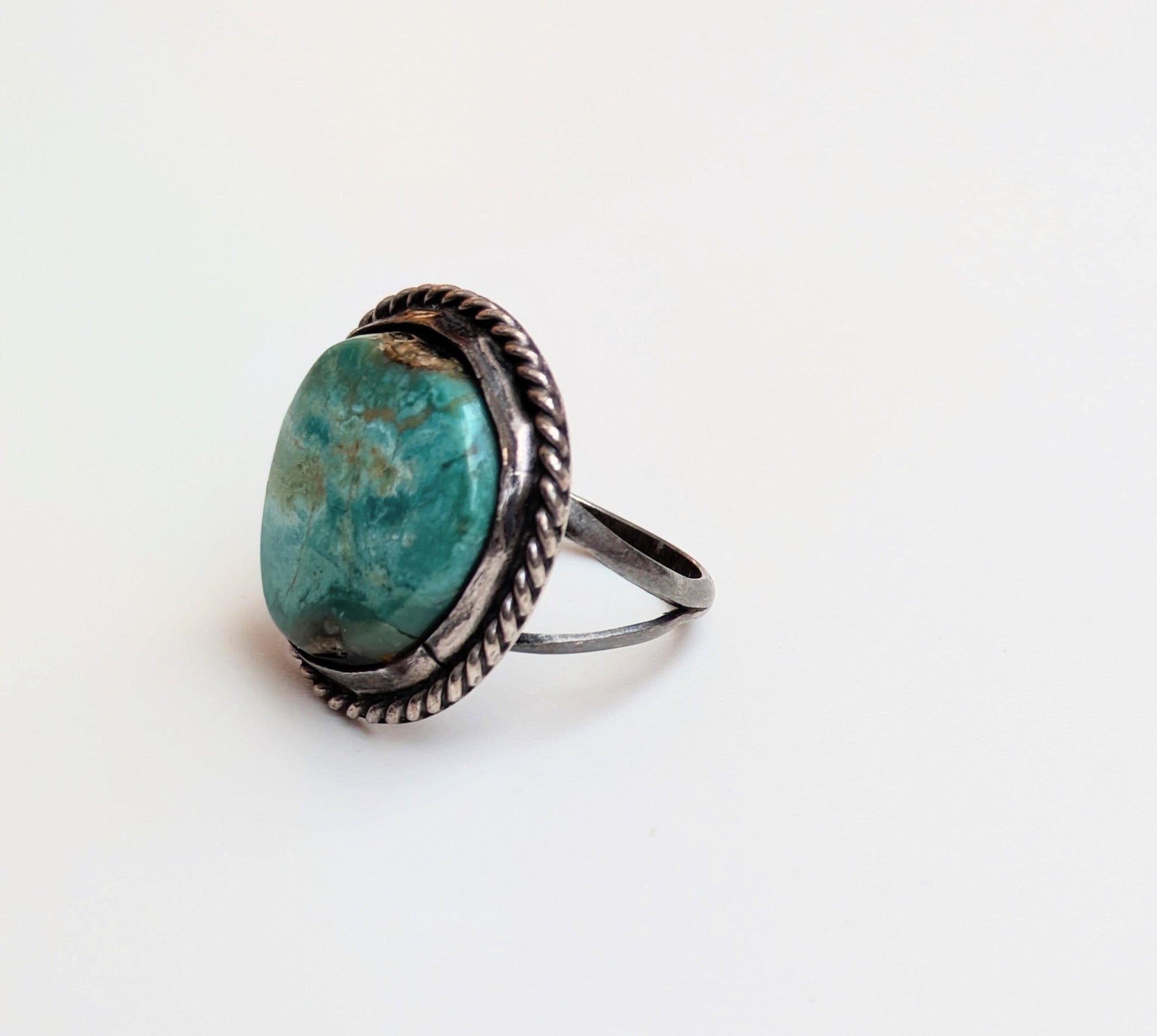 Incredible Sterling Silver Fox Turquoise Ring - Size 7 - Rare Native American Jewelry - Coiled Dome Ring