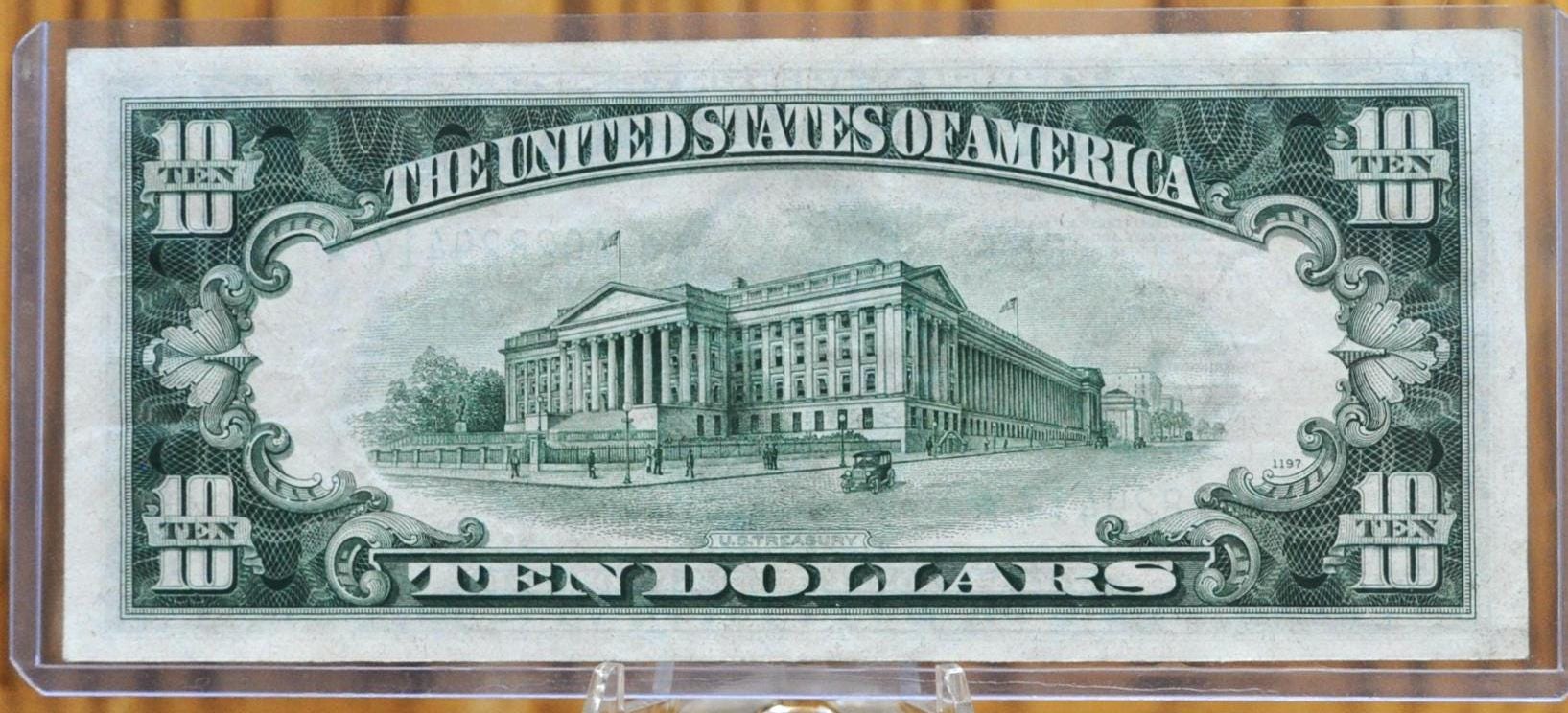 1934-D Federal Reserve 10 Dollar STAR Note - Extremely Fine (XF) - Boston (A) Issue - 1934D Green Seal Ten Dollar Star Note - Fr#2009-A*