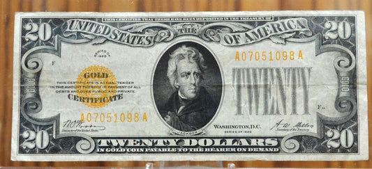 1928 US 20 Dollar Gold Certificate Note - Choice of Grade - Woods / Mellon Signed - Rarer 1928 Twenty Dollar Gold Certificate - Fr#2402