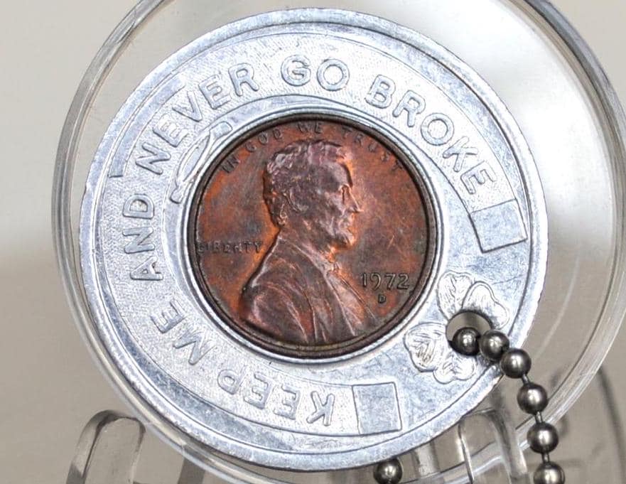 Las Vegas Penny Good Luck Token - Las Vegas Club - Good Luck Pocket Piece 1972 Encased Penny