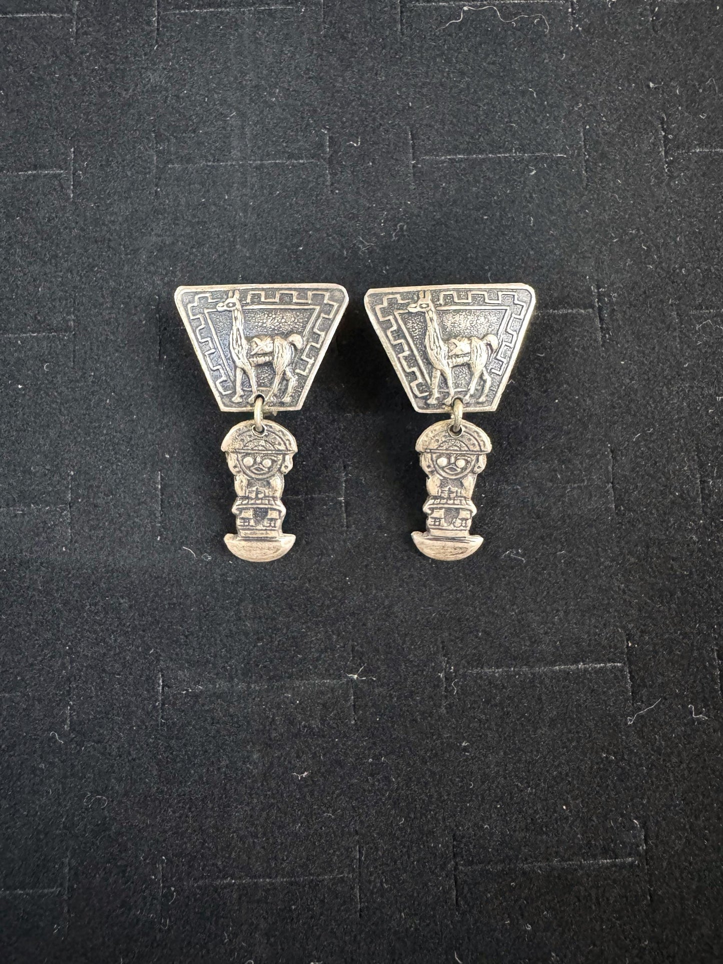 Antique Sterling Silver Incan Peruvian Screwback Earrings - Incan Alpaca Earrings - Viracocha Alpaca Earrings