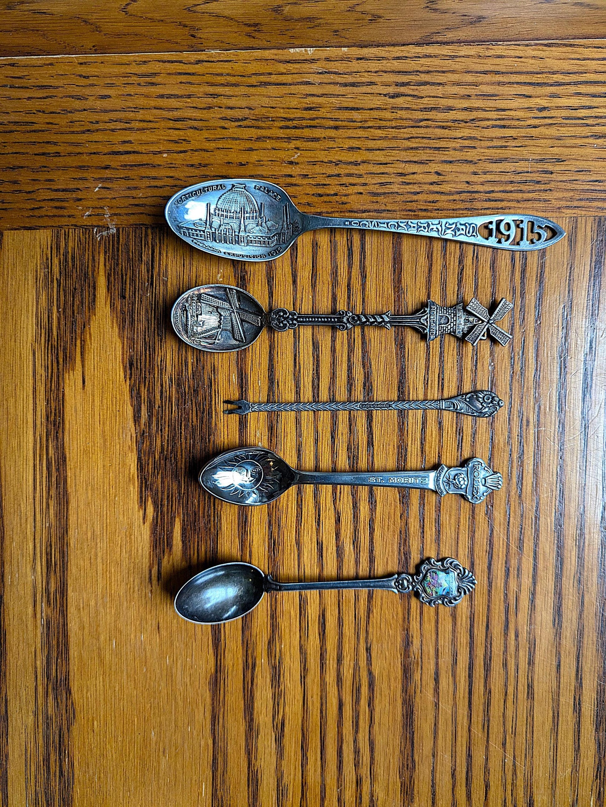 Set of 5 Antique Foreign Silver Souvenir Spoons - Décor & Collections - Silver Spoons and Lobster Fork - Souvenir Silverware