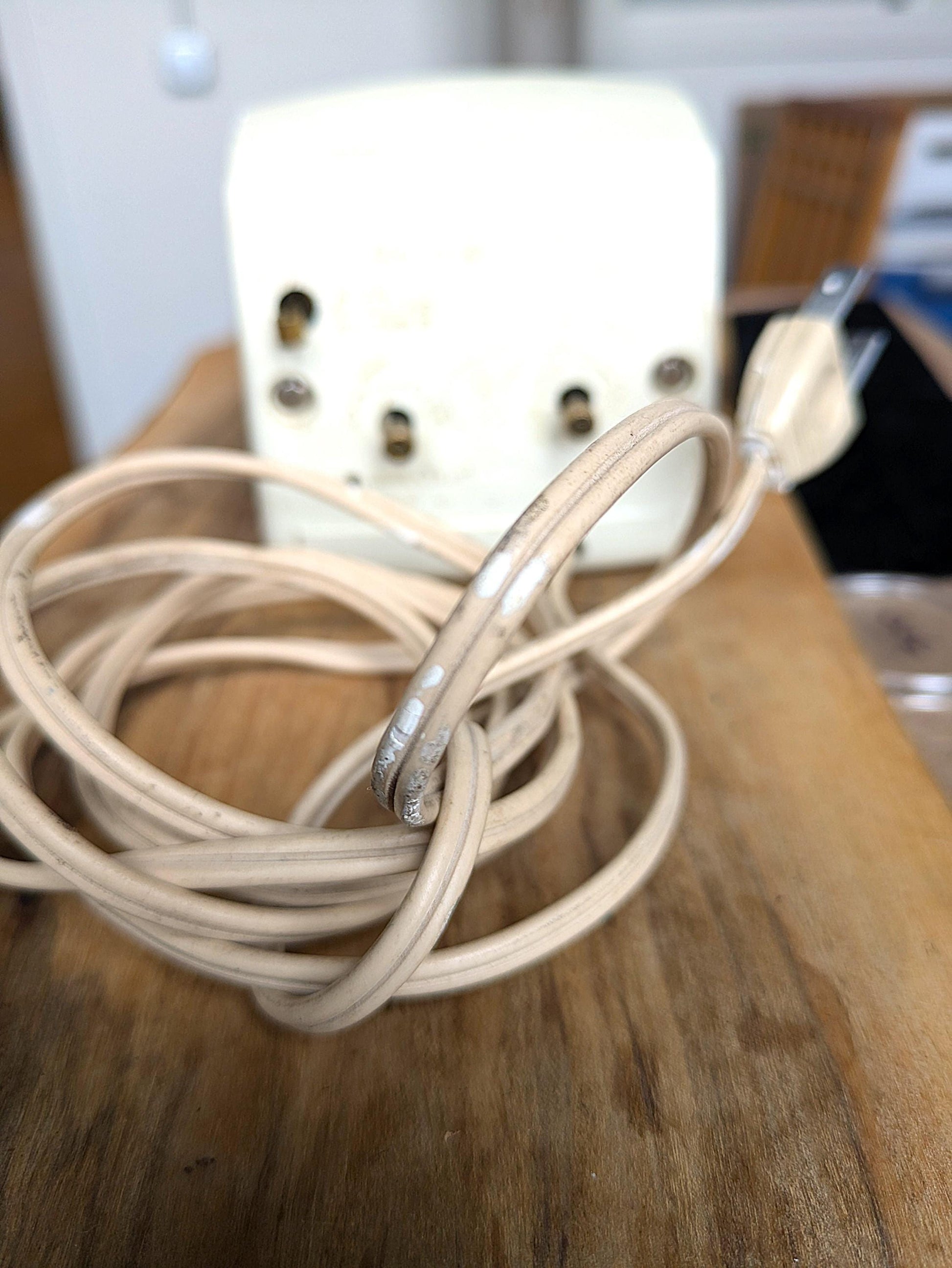 Antique General Electric 1960s Alarm Clock 7223C - Vintage General electric Alarm Clock - Working - GE Alarm Clock 7223C