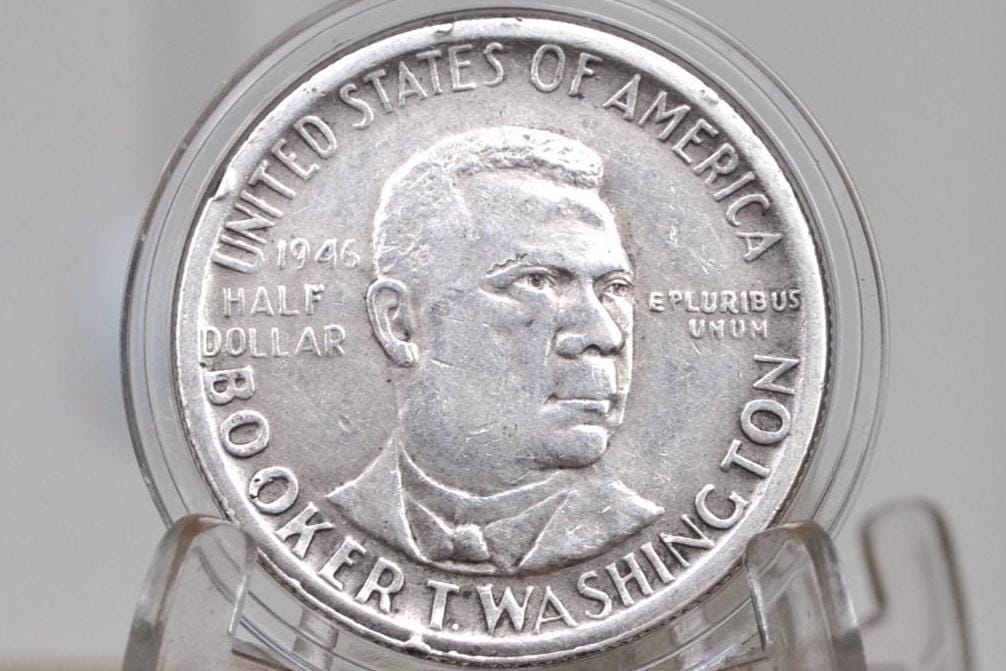 1946 Booker T Washington Commemorative Half Dollar - BU (Uncirculated) - Booker T Washington Silver Commemorative Half Dollar 1946