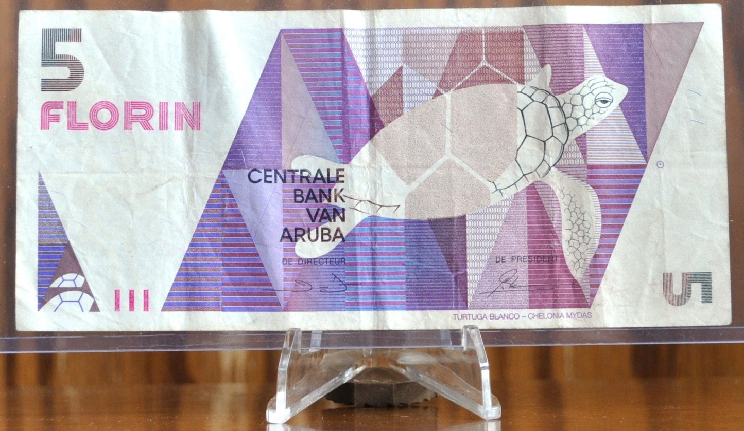 1990 Central Bank of Aruba 5 Florin Note - Geometric Sea Turtle Issue - XF Grade - 1990 Carribean Aruba Five Florin Note - P#6