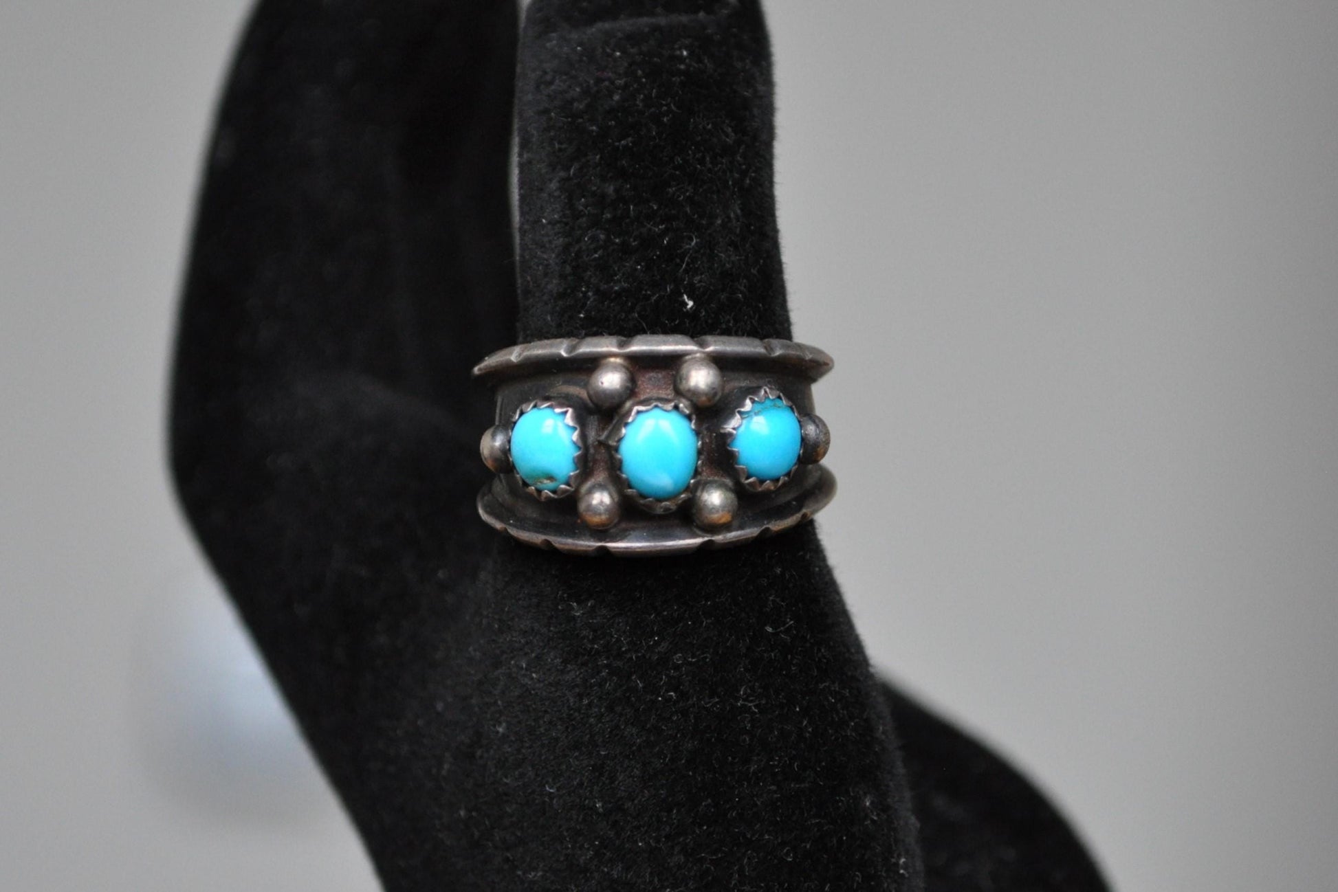 Vintage Navajo Turquoise Stone Ring - Size 8.5 - Native American Jewelry - Turquoise Ring