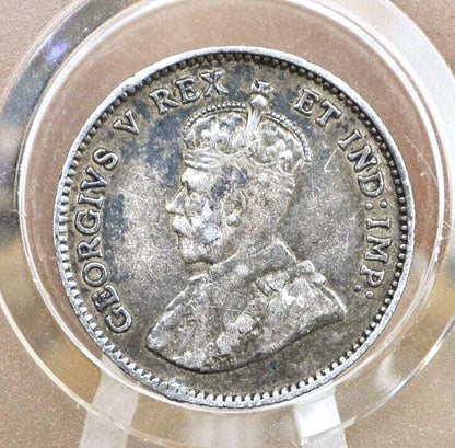 1911 Canadian Silver 5 Cent Coin - VF (Very Fine) Condition - King George - Canada 5 Cent Sterling Silver 1911 Canada