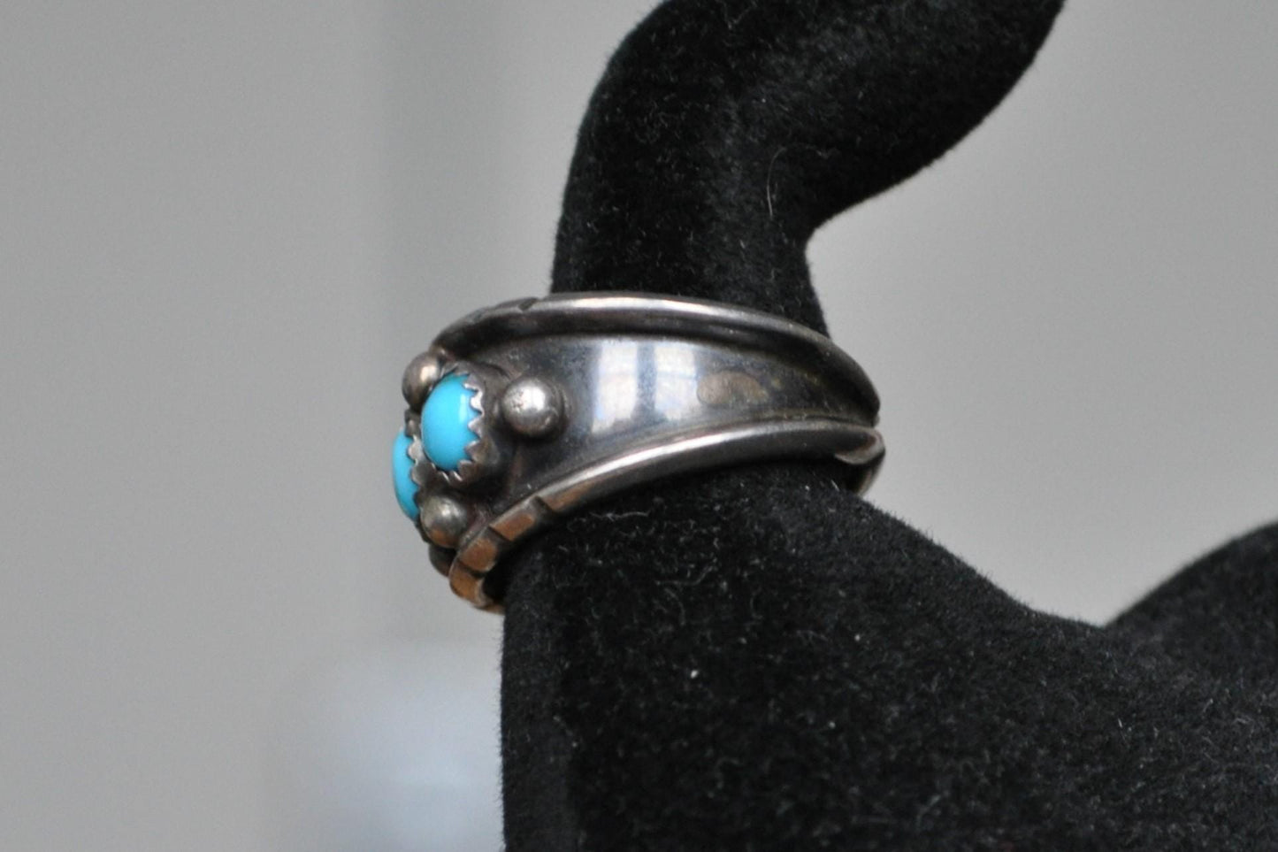 Vintage Navajo Turquoise Stone Ring - Size 8.5 - Native American Jewelry - Turquoise Ring