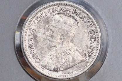 1933 Canadian Silver 10 Cent Coin - XF (Extremely Fine) Condition - King George - Canada 10 Cent 80% Silver 1933 - Rarer Date, Low Mintage