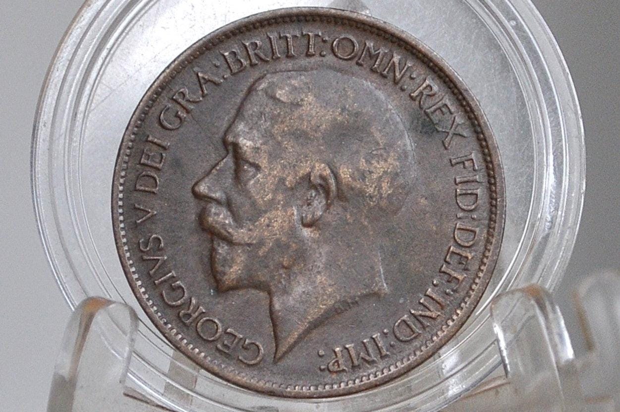1917 Great Britain Half Penny - XF Condition - UK Large Penny 1917 - King George V 1/2 Penny - Bronze -