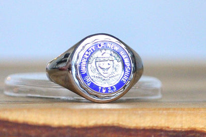 Antique Sterling Silver 1923 University of New Hampshire Founding Ring - Size 5 - UNH Wildcat Founders Ring 1923