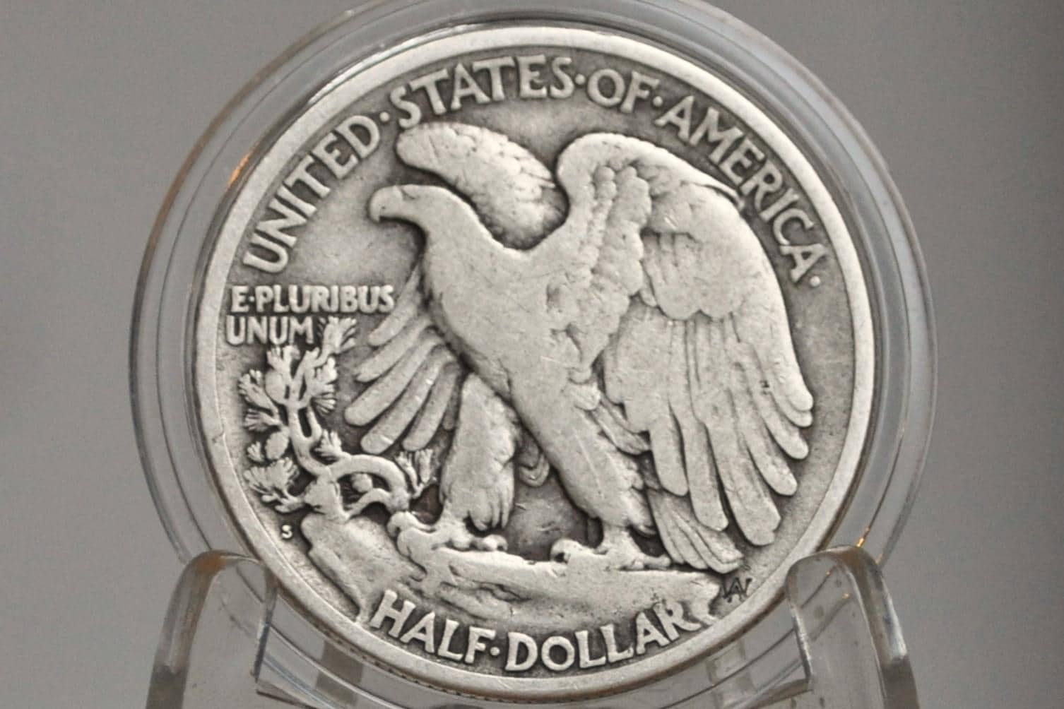 1920-S Walking Liberty Silver Half Dollar - VG (Very Good) Grade / Condition - San Francisco Mint - 1920 S Half Dollar / 1920 S WLH