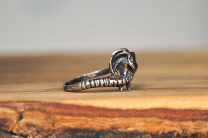 Stunning Sterling Silver Elephant Trunk Ring - Size 6 - Tested Sterling Silver - Tusked Elephant Trunk Ring