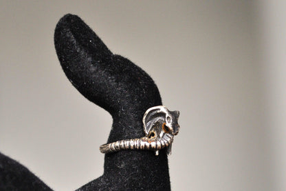Stunning Sterling Silver Elephant Trunk Ring - Size 6 - Tested Sterling Silver - Tusked Elephant Trunk Ring