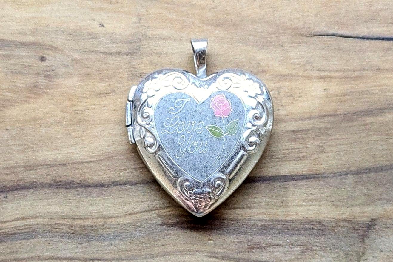 Sterling Silver "I Love You" Rose Heart Locket Pendent - Stamped and Tested Sterling Silver - Penny Sized Locket