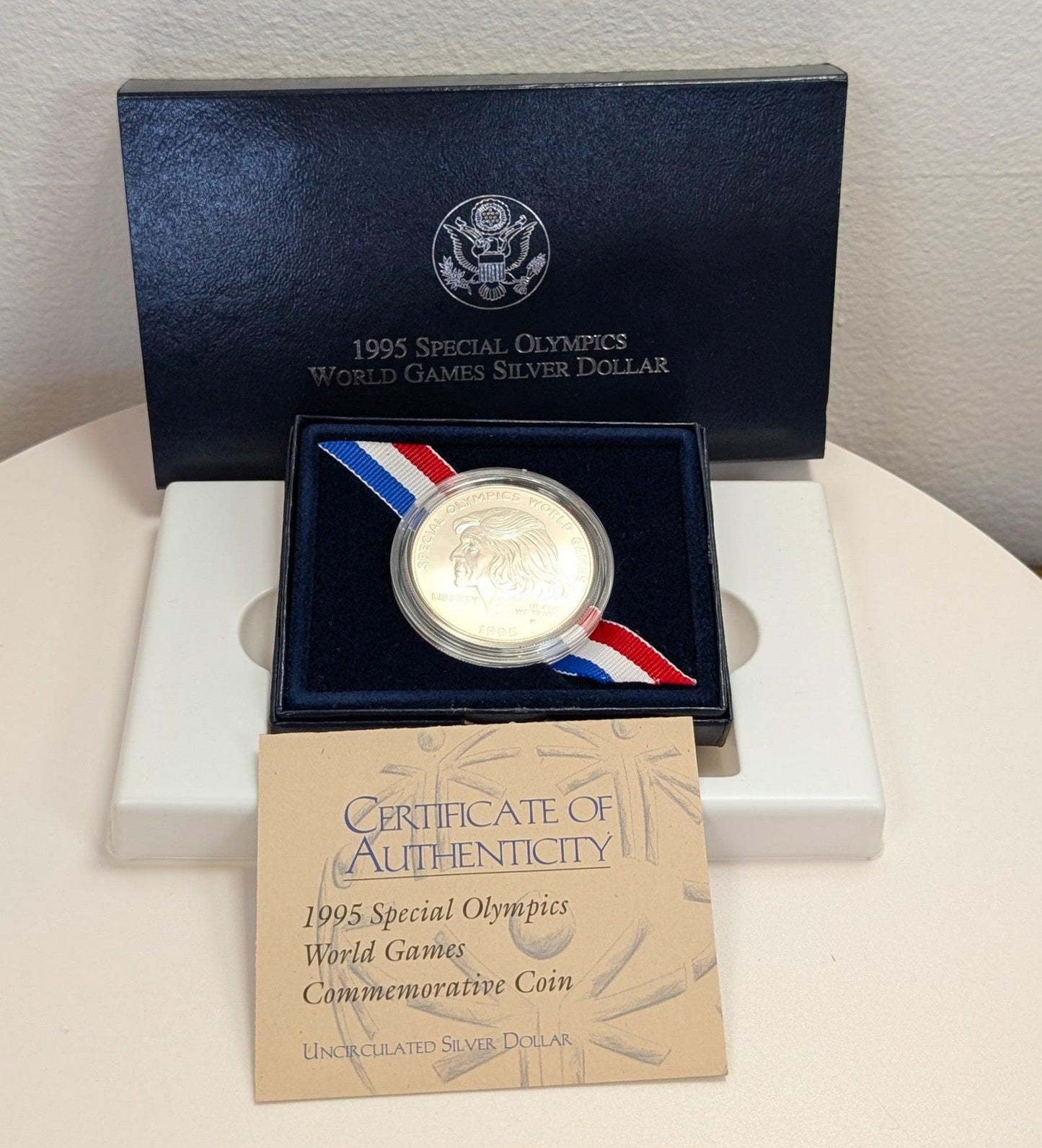 1995-W Unc Commemorative Silver Dollar Special Olympics West Point Mint With Box And Coa