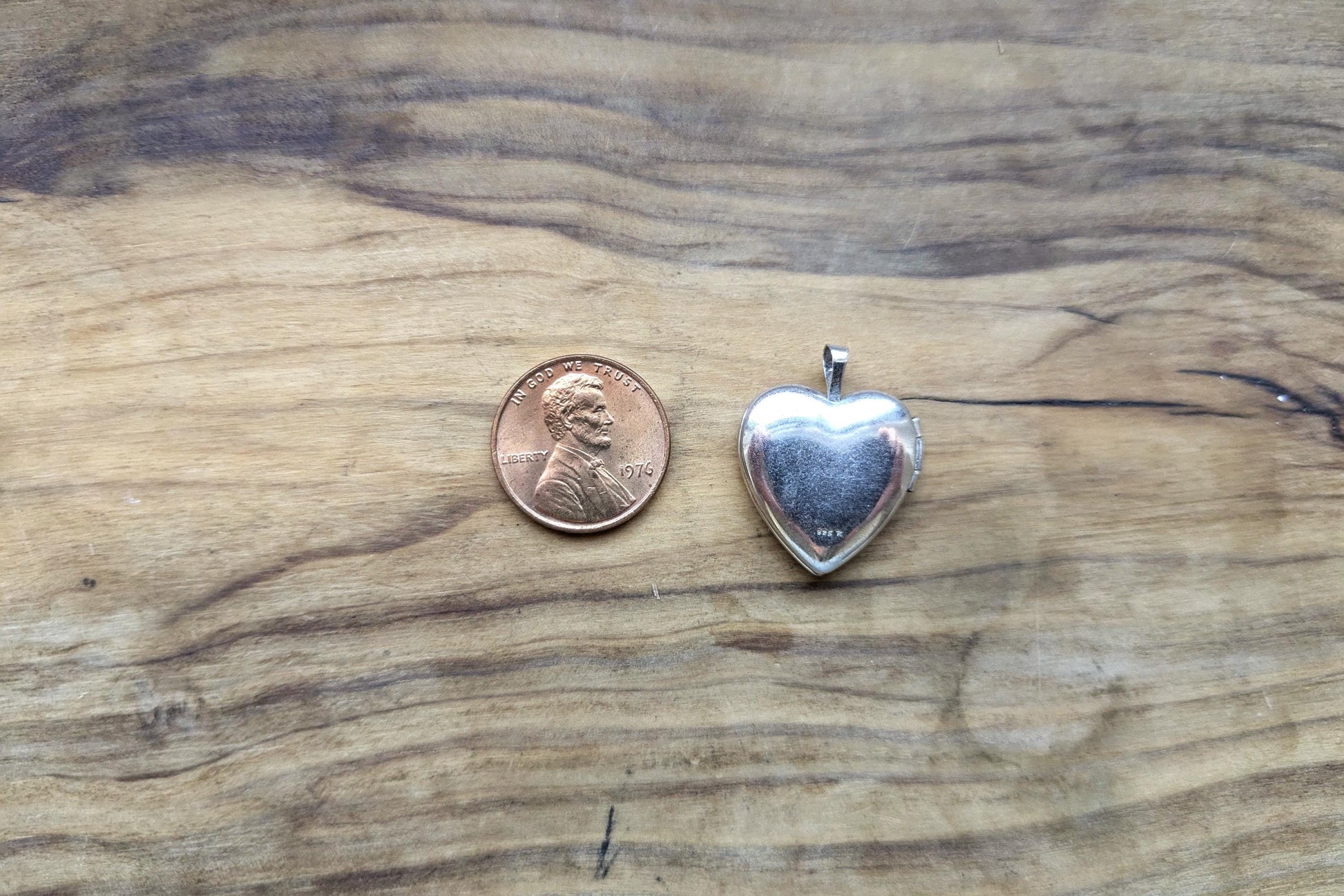 Sterling Silver "I Love You" Rose Heart Locket Pendent - Stamped and Tested Sterling Silver - Penny Sized Locket