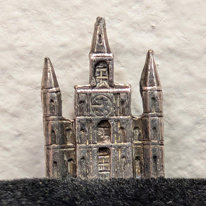 Vintage Sterling Cathedral Gothic Church Figurine! 925 Miniature Knick Knack 3.4 Grams
