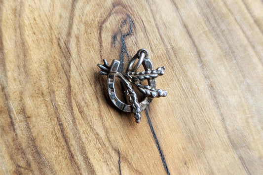 Sterling Silver Lucky Heather Horseshoe Charm - Tested Sterling Silver - Good Luck Charm