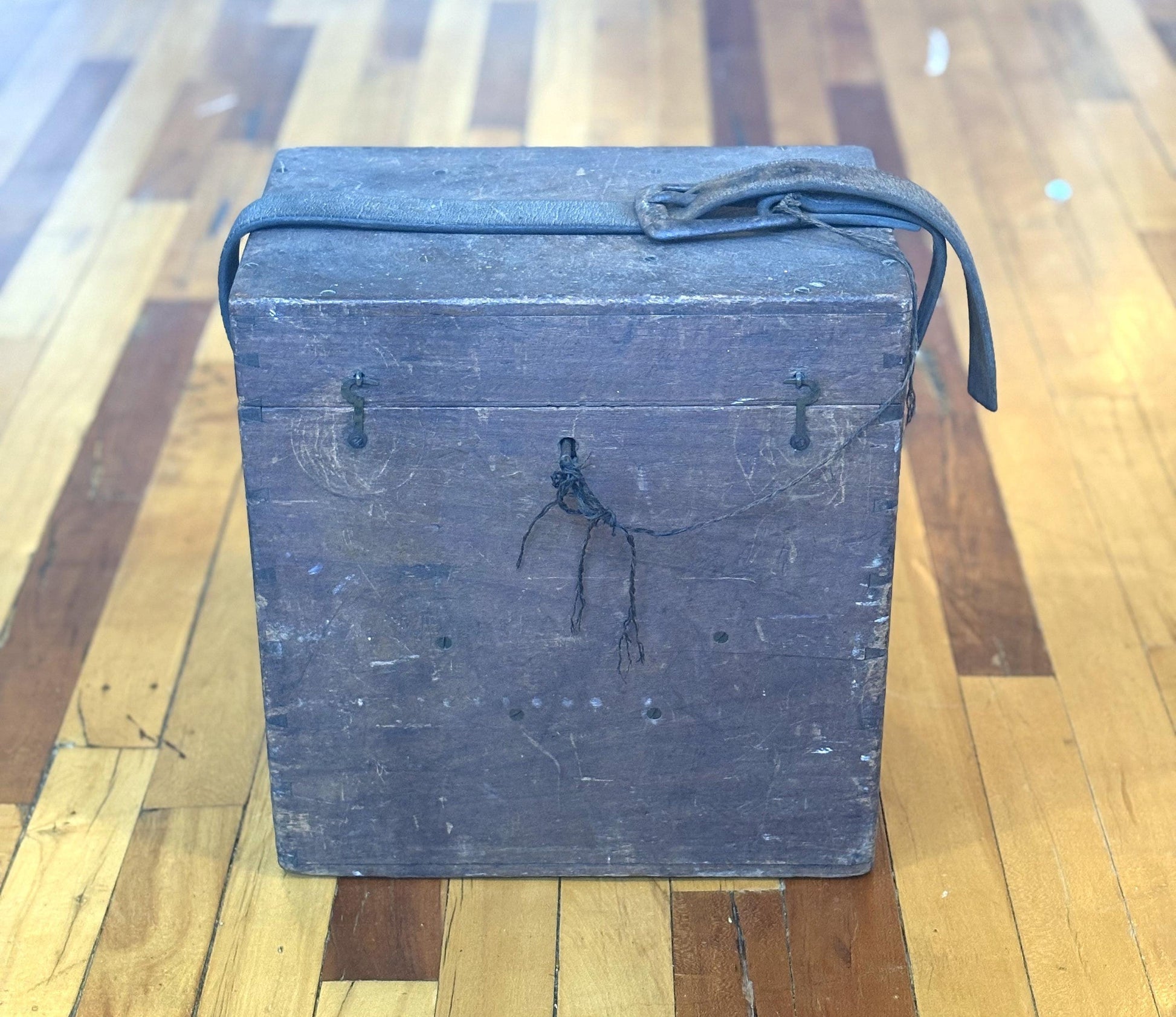 W. & L.E. Antique Surveying Instrument In Box with Stand - Surveyors Transit / Engineer Instrument set in box with stand