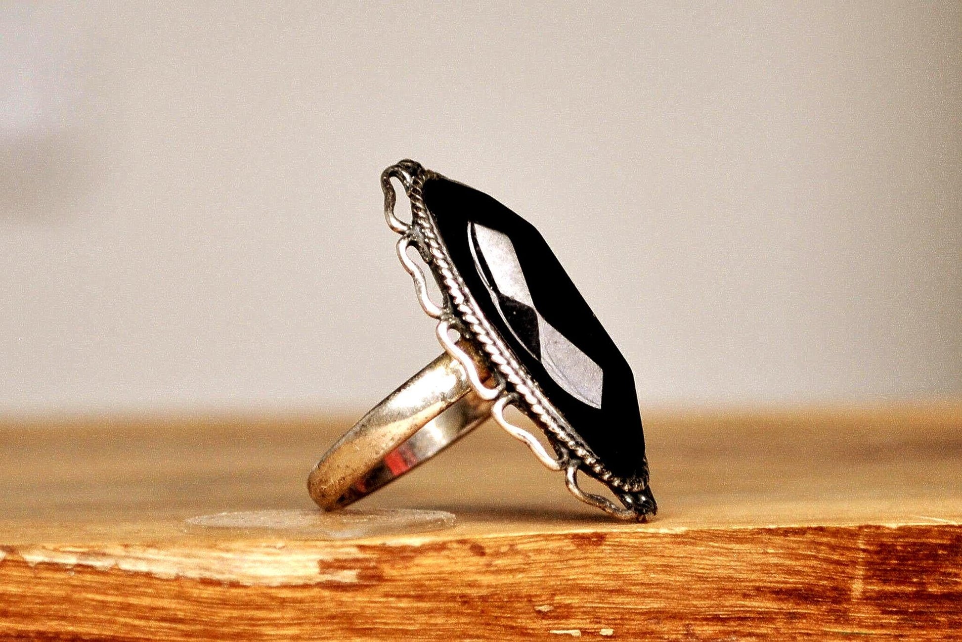 Cherry Amber Cocktail Ring - Size 8 - Stamped and Tested Sterling Silver - Slender Oval Cut