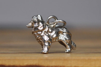 Vintage Collie Charm, Sterling Silver - Adorable Collie Dog Pendent Silver - Awesome piece!