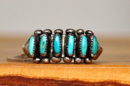 Vintage Janice Paloma Needlepoint Turquoise Inlay Zuni Ring - Size 5 - Tested Sterling Silver - Authentic Zuni Artisan Ring