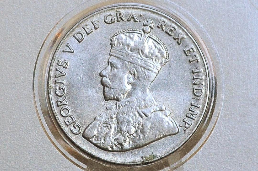 1928 Canada 5 Cent Coin - Uncirculated MS63 Condition, Great Luster - Canadian Coins - 1920s Coins -