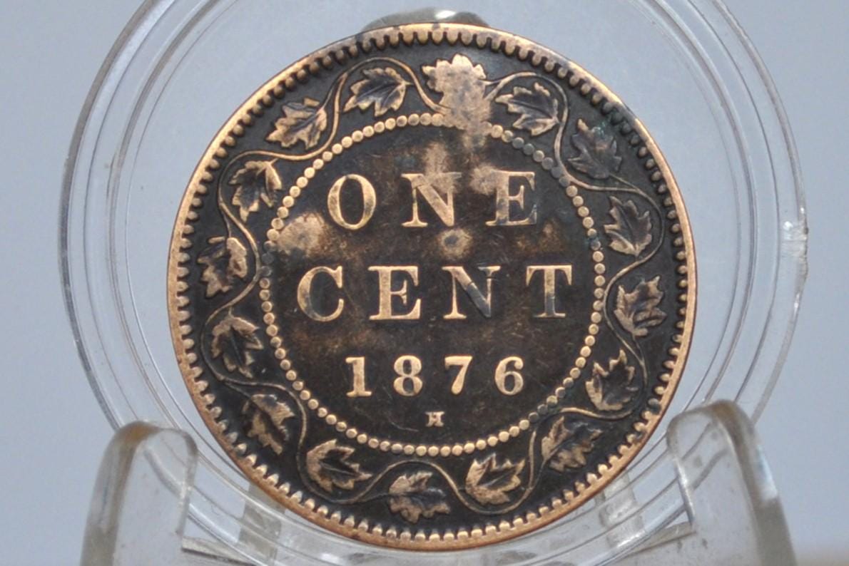 1876 Canadian One Cent - VF (Very Fine) Grade / Condition - Queen Victoria - 1876 Large Cent - 1876 Penny Canada 1 Cent 1876