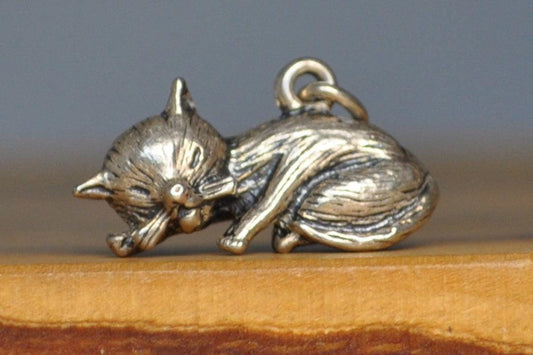 Silver Angry Cat Charm - Tested Sterling Silver - Hissing Kitty Charm