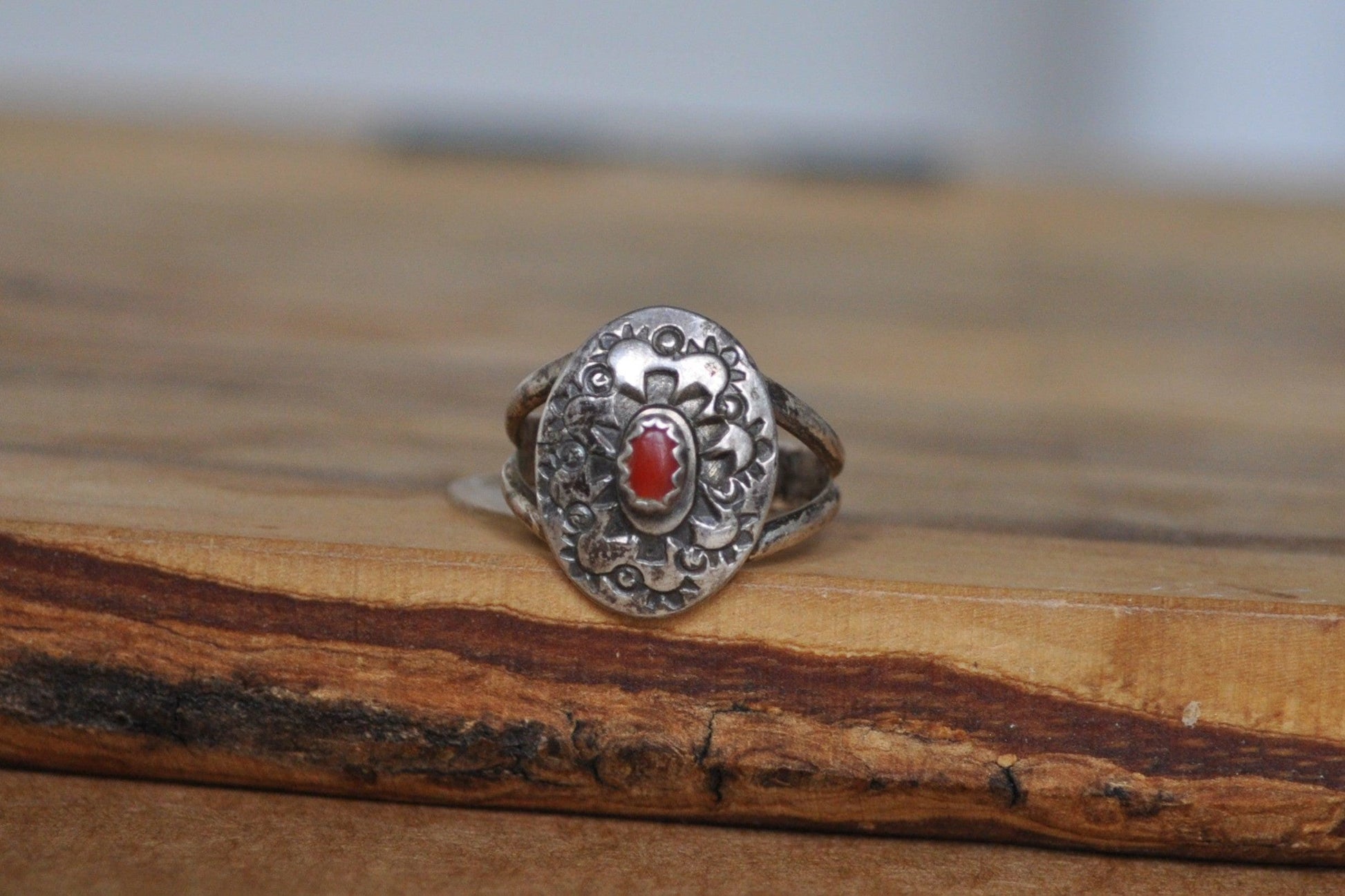 Zuni Red Coral Inlay Shield Split Ring - Size 5 - Stamped and Tested Sterling Silver - Zuni Coral - Titos Jewelry