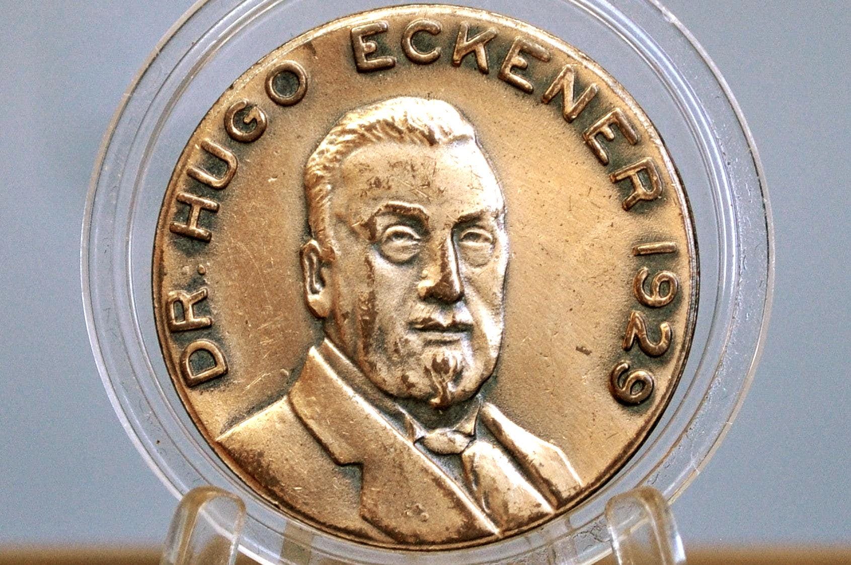 Dr. Hugo Eckener, 1929 First Around The World Flight Commemorative Token - First Around The World Flight By Dr. Hugo Eckener Token