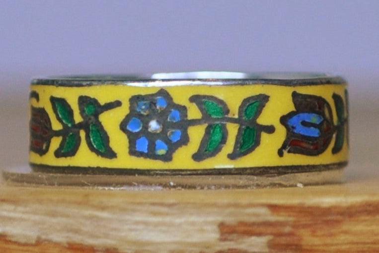 Vintage Silver Yellow Enamel Floral Ring - Size 6 - Stamped and Tested Sterling Silver - Tulips and Pansies - Thailand Jewelry