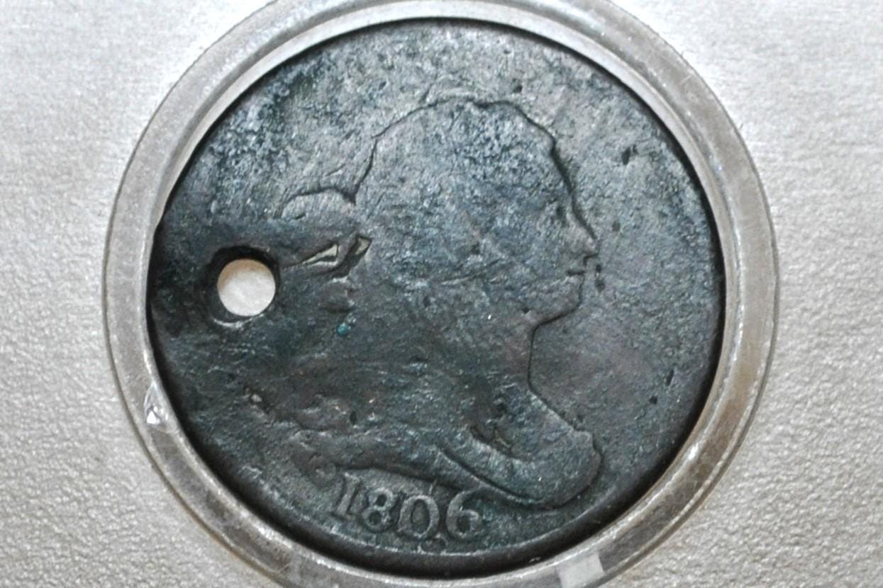 1806 Half Cent Small 6 Stemless - Heavy Corrosion / Cull - 1806 Draped Bust Half Cent Small Six No Stems - Discount Coins