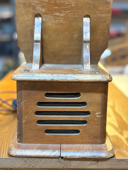 1956 Guild Country Belle Novelty Wall Radio - &quot;The Country Belle&quot; Antique Telephone Style AM Tube Radio