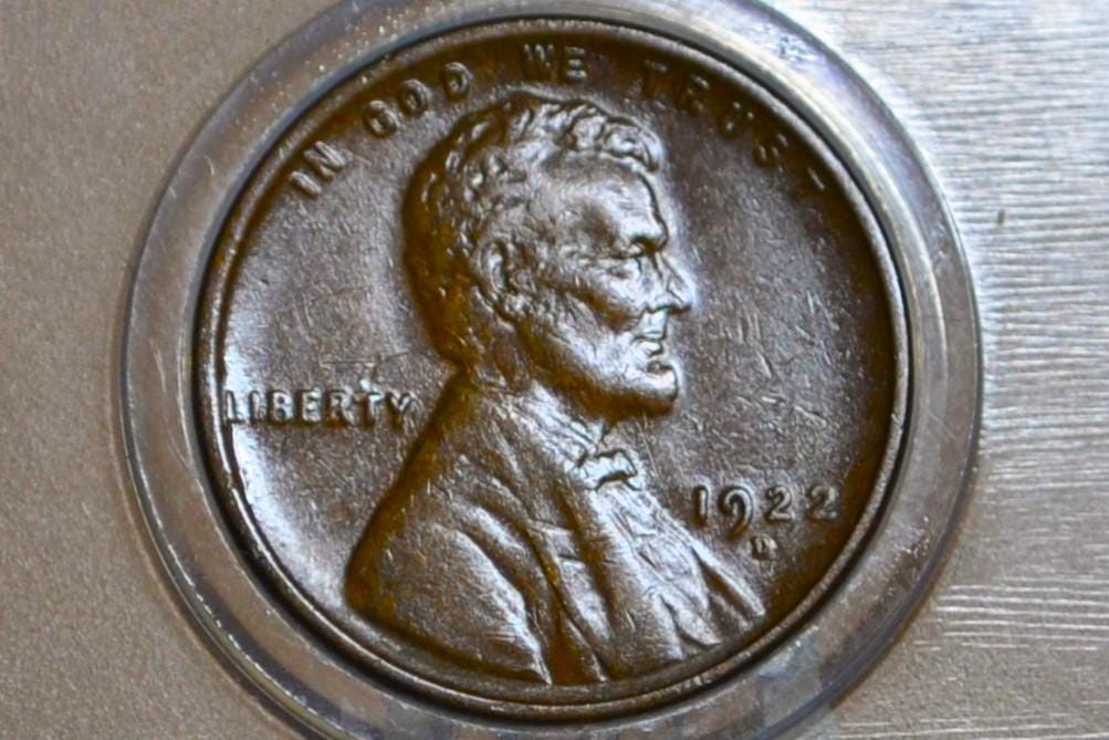 1922-D Wheat Penny - VG-F (Very Good to Fine) Grade / Condition - Denver Mint - 1922 D Wheat Ear Cent - 1922 D Penny Wheat Back - Key Date